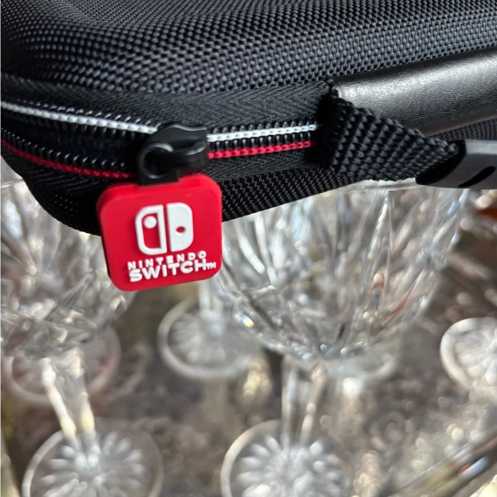 Nintendo Switch Black and Red Zipper Case